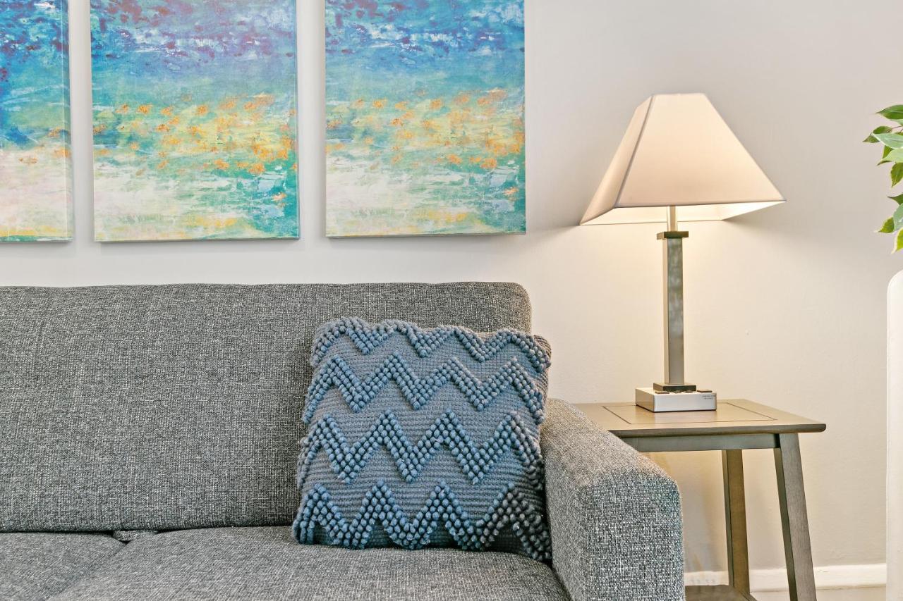 Captivating 1Br Apt With Full Kitchen - Belmont I4 Чикаго Экстерьер фото