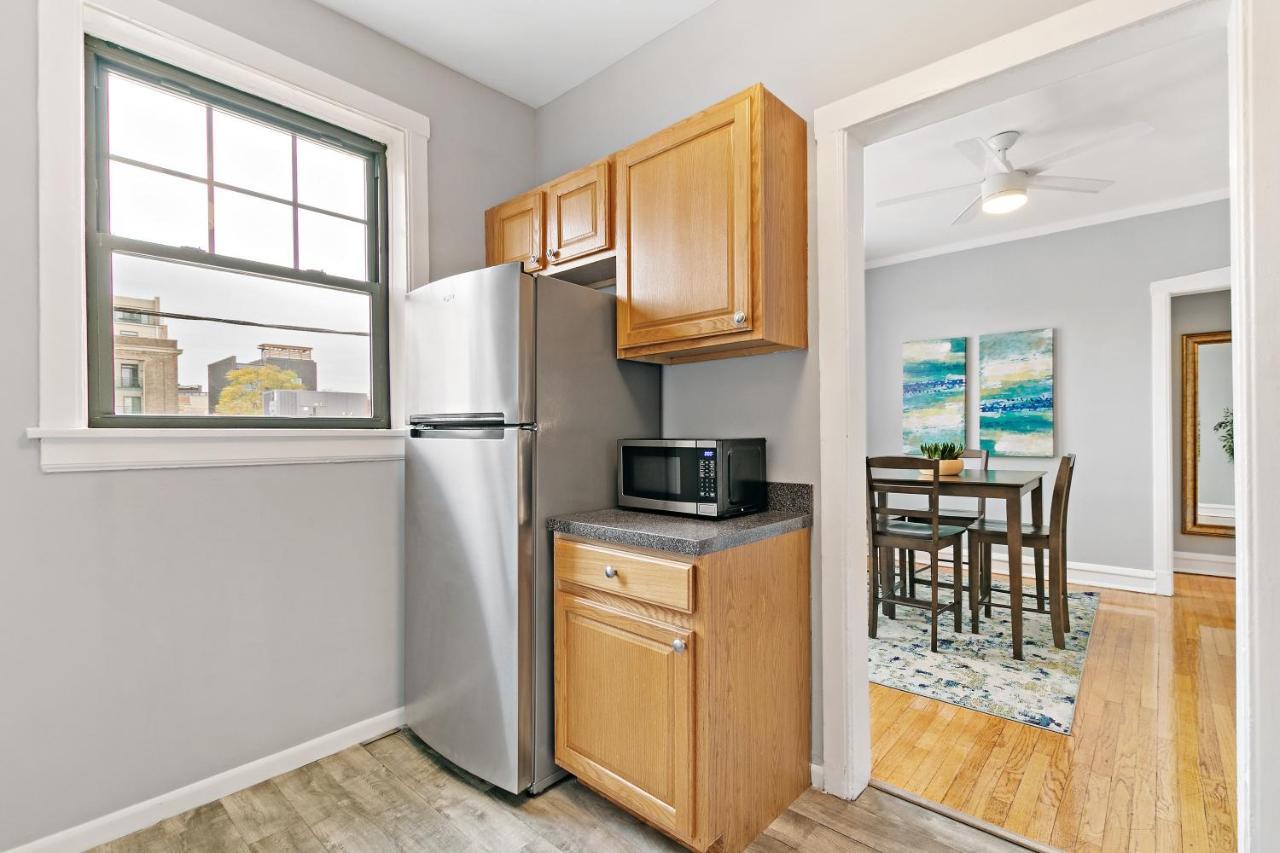 Captivating 1Br Apt With Full Kitchen - Belmont I4 Чикаго Экстерьер фото